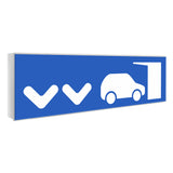 Luminaria LED de emergencia con auto diagnóstico de gran tamaño para instalar en superficie, más de 180 minutos de autonomía con su batería recargable de Ni-Cd. Luz para señalización de salidas, puertas, ascensores, zonas de paso o cualquier señalética personalizada.