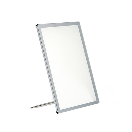 Set de 2 piezas para acoplar al Display Slim de forma sencilla que permite su instalación en mesa de forma horizontal o vertical. 
