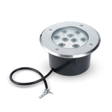 Baliza Led para empotrar en suelos en exterior. Foco de 1 Led y 3W de potencia de bajo consumo para la ambientación de cualquier espacio exterior. Alto índice de reproducción cromática (CRI) y fuerte grado de protección IP67. Ideal para la instalación en suelos de terrazas, jardines, caminos. Diámetro Ø120mm.