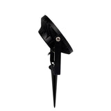 Foco proyector Led orientable de exterior con estaca para su fijación al suelo. Altas prestaciones y gran resistencia (IP65). Ofrece máximo control y amplias posibilidades de decoración con luz RGB y luz blanca ajustable desde 2700K a 6500K. 
