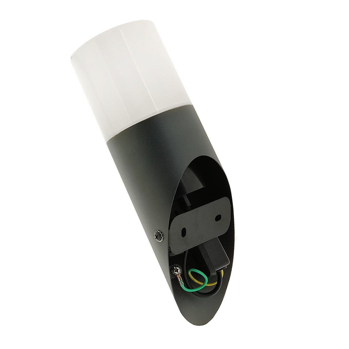Aplique de pared led fabricado en acero y policarbonato extremadamente resistente a los rayos solares. Además de estar fabricadas con un IP44 que le hace apto para exteriores. Permite alojar una bombilla E27