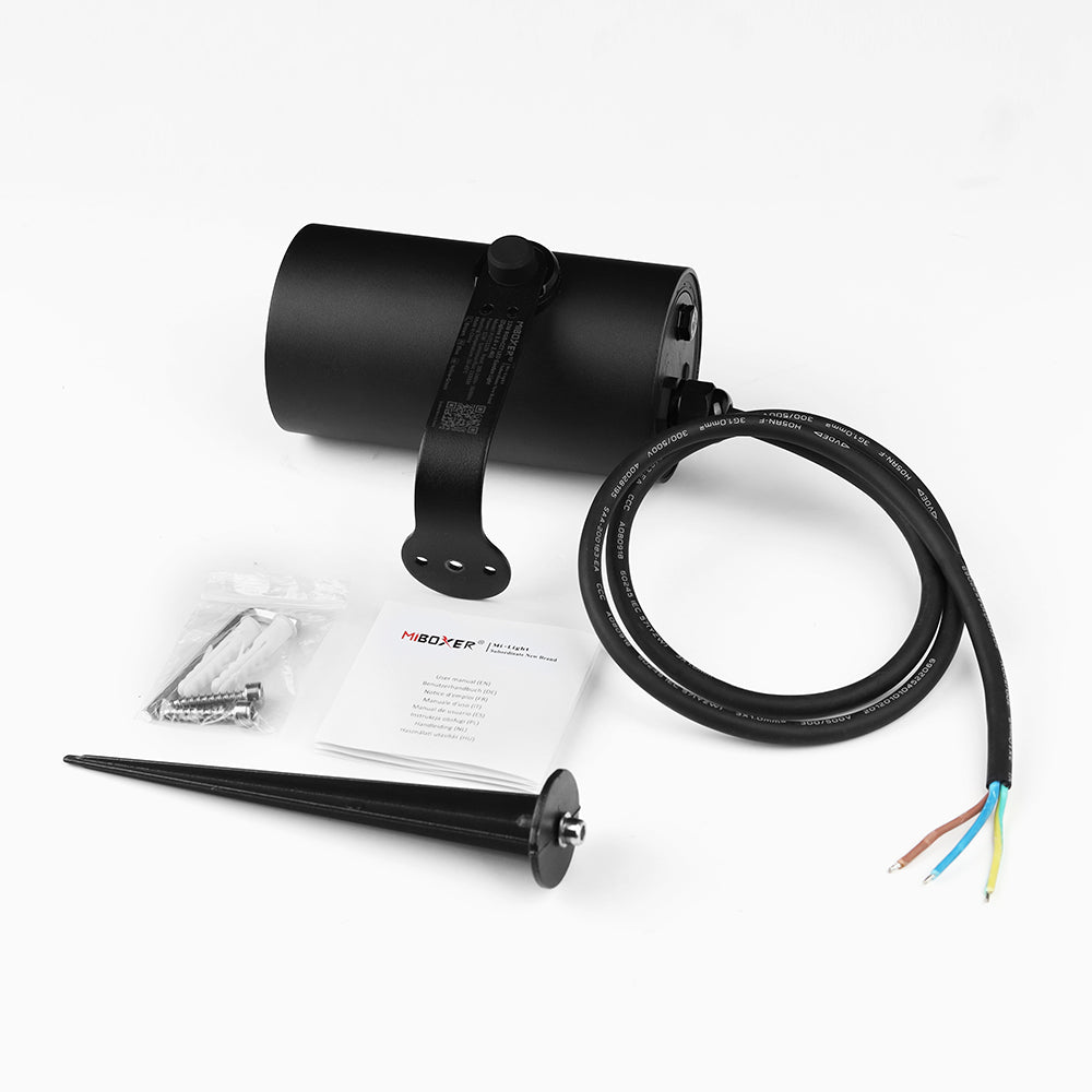 Foco proyector orientable de exterior LED con estaca para su fijación al suelo. Con alimentación AC220V. Altas prestaciones y gran resistencia (IP66). Ofrece máximo control y amplias posibilidades de decoración con luz RGB y luz blanca ajustable desde 2700K a 6500K. Control por ZigBee 3 + 2.4G RF + Philips Hue + APP Tuya + Amazon Alexa + Google Home + IKEA TRADFRI