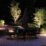 Foco de exterior para lograr una iluminación perfecta de tu jardín de forma fácil y cómoda. Los cabezales ajustables te proporcionan la flexibilidad que necesitas para dirigir la luz y crear el efecto deseado. También te permiten iluminar paños de pared fácilmente y con gran efectividad.