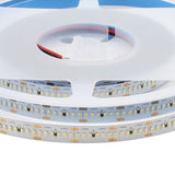 Tira LED con el nuevo Chip Samsung de alta potencia lumínica SMD2014. Incorpora cinta adhesiva térmica para mejor disipación del calor 3M-300LSE de máxima calidad para colocar la tira en cualquier superficie. Tira de 5 metros con 1500 led de alto brillo que proporciona una luz espectacular.