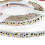 Tira LED con el nuevo Chip Samsung con 120led/metro de alta potencia lumínica SMD3535 con una mayor concentración de luz y doble PCB de 10mm para una mejor disipación del calor. Incorpora cinta adhesiva 3M 300LSE para colocar la tira en cualquier superficie. Tira de 5 metros.