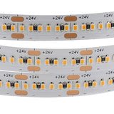 Tira LED con el nuevo Chip Samsung de alta potencia lumínica SMD2216. Incorpora cinta adhesiva 3M-300LSE de máxima calidad para colocar la tira en cualquier superficie. Tira de 5 metros con 1500 led de alto brillo y un elevado CRI 95 que proporciona una luz espectacular.