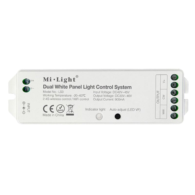 Controlador específico para paneles led con entrada DC30-40C, 900mA. En combinación con un mando permite regular la intensidad y temperatura, apagado/encendido de un panel led. Con un mismo mando es posible controlar todos los controladores a su alcance.