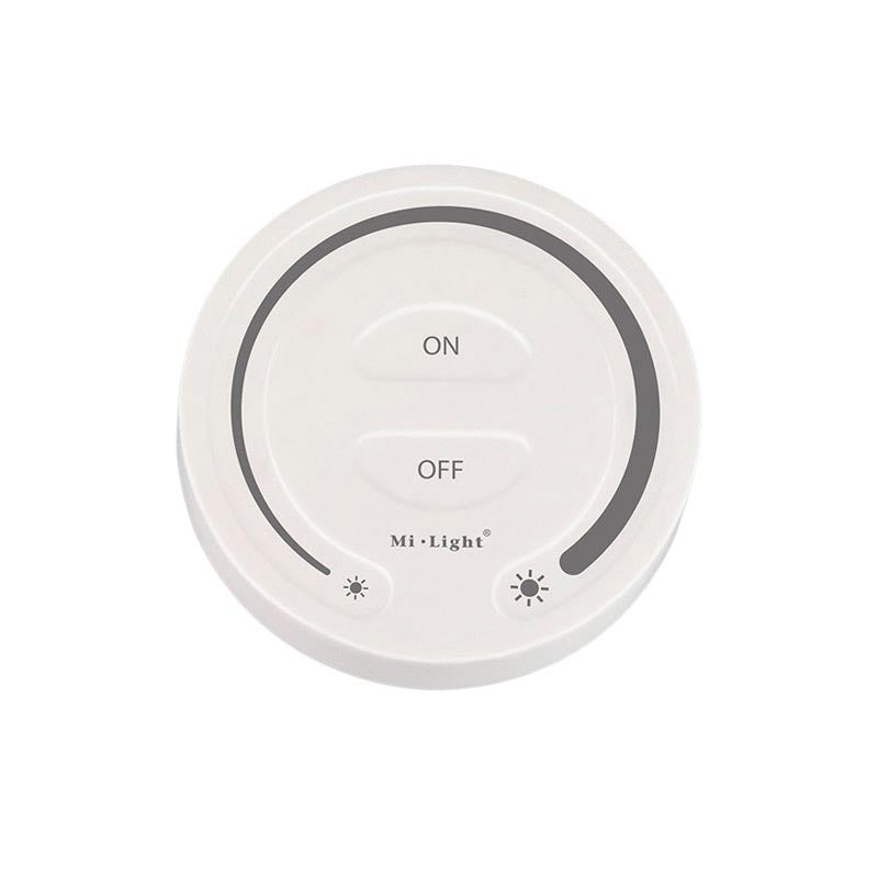 Mando de superficie con control táctil de gran calidad y cuidado diseño. Ideal para el control de la intensidad de las tiras Led monocolor. Se puede encender/apagar, ajustar el brillo y efecto noche a través del panel táctil. Compatible con todos los controladores dimming de MyLight. Se alimenta con 2 pilas tipo AAA y es posible ponerlo en cualquier superficie sin necesidad de empotrar.
