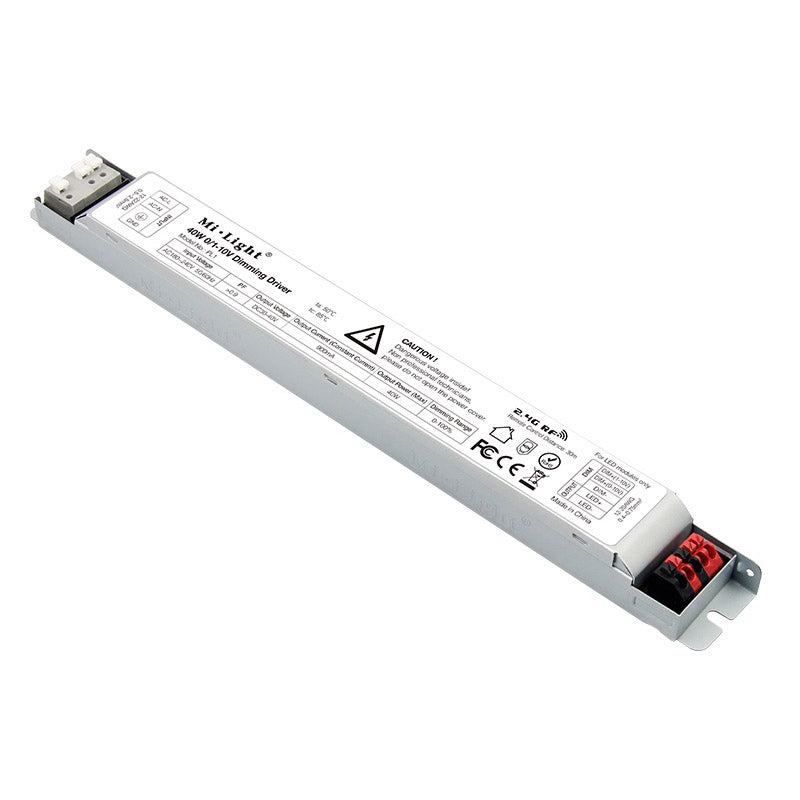 Controlador con regulación 0-10V específico para tiras led o paneles led con entrada DC30-40V, 900mA. En combinación con un mando a distancia permite regular la intensidad y temperatura, apagado/encendido de un panel led. Con un mismo mando es posible controlar todos los controladores a su alcance.