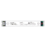 Controlador RGB+CCT específico para paneles LED. En combinación con un mando a distancia permite regular la intensidad, color y temperatura, apagado/encendido de un panel led. Con un mismo mando es posible controlar todos los controladores a su alcance.