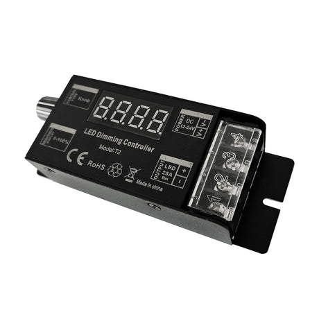 Controlador de alta potencia 25A para tiras led MONO. Dispone de rueda manual y sincronización RF. Con display digital y autosincronización, transmite los comandos recibidos al resto de controladores a su alcance (20m) aumentando significativamente la distancia de la instalación. 