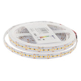 Tira LED de alta potencia lumínica SMD2835. Incorpora cinta adhesiva 3M-300LSE de máxima calidad para colocar la tira en cualquier superficie. Tira de 5 metros.