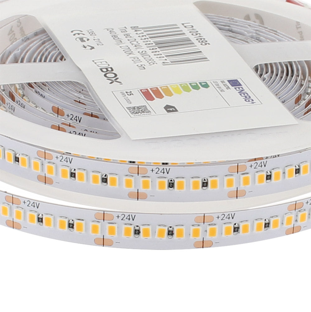 Tira LED de alta potencia lumínica SMD2835. Incorpora cinta adhesiva 3M-300LSE de máxima calidad para colocar la tira en cualquier superficie. Tira de 5 metros.