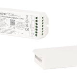 Controlador compatible con el standar Zigbee 3.0 + 2.4G RF 2 en 1, para tiras monocolor y CCT blanco dual. Proporciona a los usuarios un control inteligente de las tiras led monocolor conectadas. Fácil instalación y conectividad ZigBee. Control por ZigBee 3 + 2.4G RF + Philips Hue + APP Tuya + Amazon Alexa + Google Home + IKEA TRADFRI