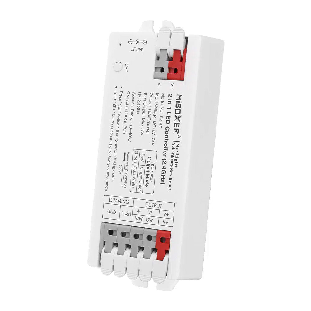 Controlador 2 en 1 con conectores rápidos, para tiras monocolor y CCT o blanco dual. Dimmer RF 2.4Ghz para variar la intensidad de la luz que emiten las tiras LED y programar distintos efectos. Puede controlar 4 zonas distintas. Compatible con un amplio catálogo de mandos a distancia.