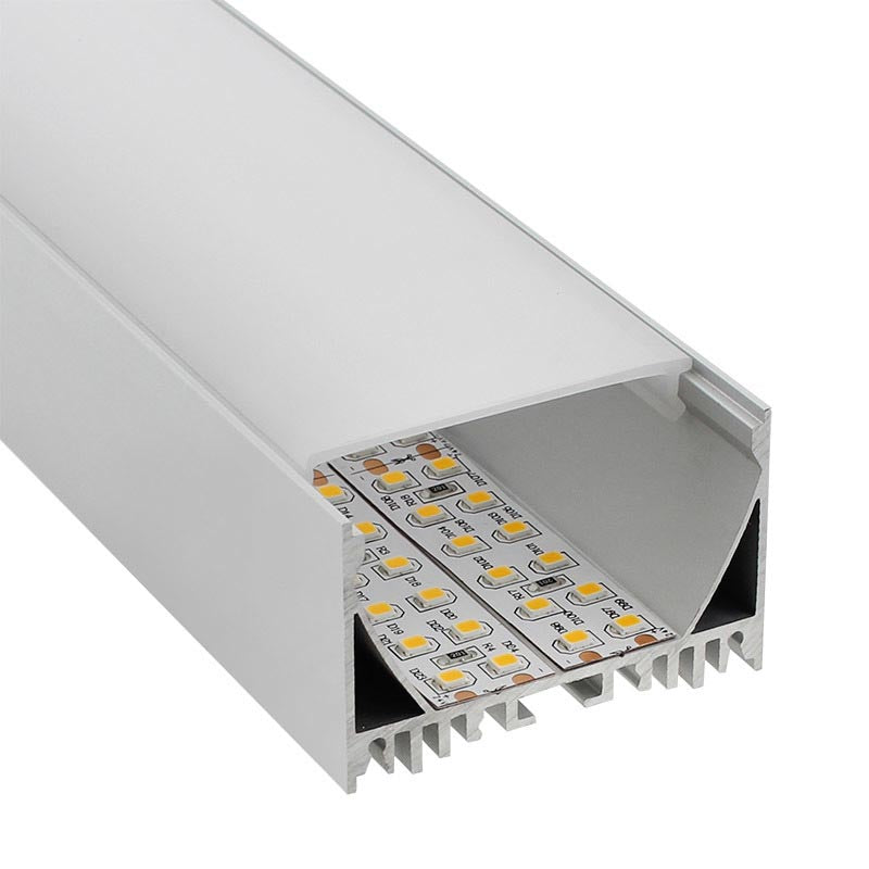 Kit que incluye perfil de aluminio, cubierta opal y tapas laterales. Para proteger y ocultar las tiras led, lo que permite realizar instalaciones profesionales, limpias y con estilo. Para instalación suspendida o superficie.