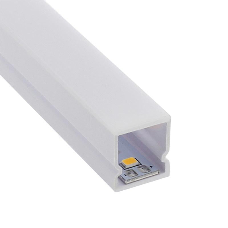 Kit que incluye perfil de plástico y tapas laterales. Para proteger y ocultar las tiras led, lo que permite realizar instalaciones profesionales, limpias y con estilo. Con protección IP68.