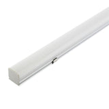 Kit que incluye perfil de aluminio, cubierta opal y tapas laterales. Indicado para instalación en superficie, pared o techo.