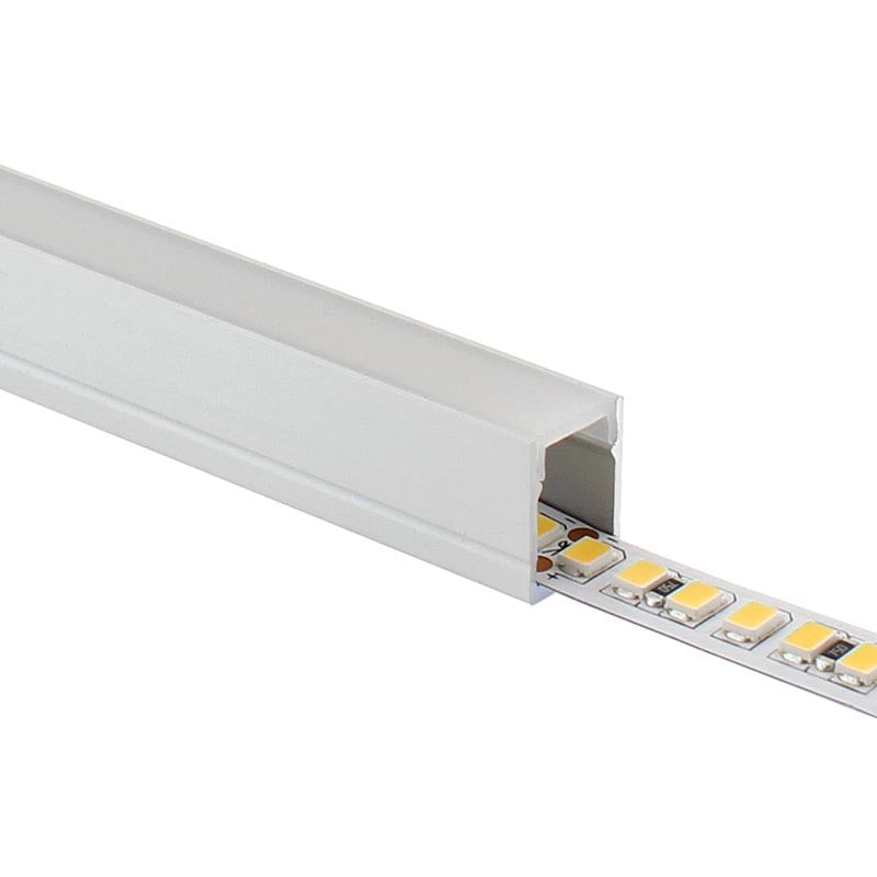 Kit que incluye perfil de aluminio, cubierta opal, clips de sujección y tapas laterales. Para proteger y ocultar las tiras led, lo que permite realizar instalaciones profesionales, limpias y con estilo.