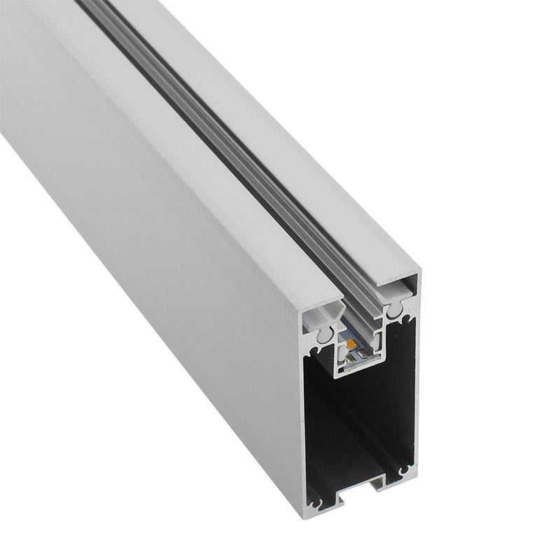 El Kit Prolux incluye perfil de aluminio para tiras led, metacrilato óptico, guías interiores y tapas laterales. El Kit Prolux es ideal para realizar lámparas suspendidas, rotulación, etc. Perfil de aluminio para tiras LED con el que puede realizar espectaculares luminarias colgantes con los accesorios específicos.