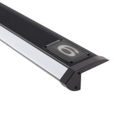 Kit que incluye perfil de aluminio anodizado, cubierta opal y tapas laterales. Indicado para instalación en los peldaños de las escaleras para señalizar los pasos, como en cines, teatros, etc.