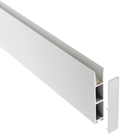 Perfil de aluminio lacado en color blanco mate de 2 metros de longitud para instalaciones profesionales. Con el nuevo perfil PHANTER se consiguen impresionantes composiciones en iluminación suspendida que realzan cualquier espacio.