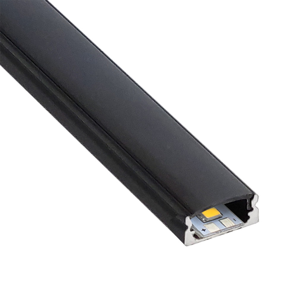 Kit que incluye perfil de aluminio de color negro, cubierta negra y tapas laterales. Para proteger y ocultar las tiras led, lo que permite realizar instalaciones profesionales, limpias y con estilo.
