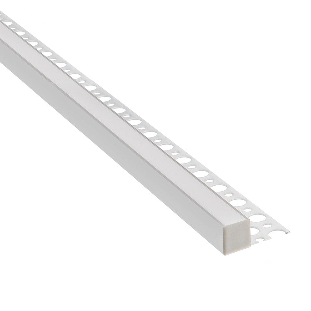 Perfil fabricado en aluminio de alta calidad ideal para iluminación de cualquier ambiente (baños, cocinas, pasillos, salones, etc) Se instala en obra entre el pladur, yeso, azulejos, etc. Dispone de aletas troqueladas que facilita la inserción del cemento u otro material para asegurar así un agarre perfecto a la pared.
