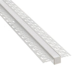 Perfil fabricado en aluminio de alta calidad ideal para iluminación de cualquier ambiente (baños, cocinas, pasillos, salones, etc) Se instala en obra entre el pladur, yeso, azulejos, etc. Dispone de aletas troqueladas que facilita la inserción del cemento u otro material para asegurar así un agarre perfecto a la pared.