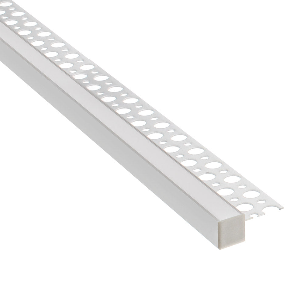 Perfil fabricado en aluminio de alta calidad ideal para iluminación de cualquier ambiente (baños, cocinas, pasillos, salones, etc) Se instala en obra entre el pladur, yeso, azulejos, etc. Dispone de aletas troqueladas que facilita la inserción del cemento u otro material para asegurar así un agarre perfecto a la pared.