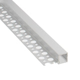 Perfil fabricado en aluminio de alta calidad ideal para iluminación de cualquier ambiente (baños, cocinas, pasillos, salones, etc) Se instala en obra entre el pladur, yeso, azulejos, etc. Dispone de aletas troqueladas que facilita la inserción del cemento u otro material para asegurar así un agarre perfecto a la pared.