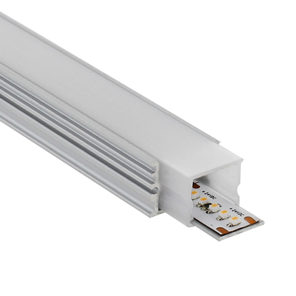 Perfil de aluminio para proteger las tiras led, lo que permite realizar instalaciones profesionales, limpias y con estilo. Incluye pletina disipadora, tubo de policarbonato, tapones de silicona y tapas finales. Con protección IP67