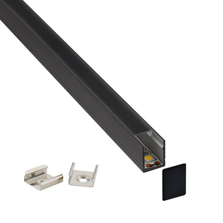 Kit que incluye perfil de aluminio, cubierta opal, clips de sujección y tapas laterales. Para proteger y ocultar las tiras led, lo que permite realizar instalaciones profesionales, limpias y con estilo.