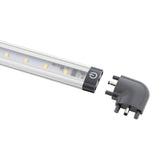 Conector en forma de L (90º) para interconectar barras led FINGER Led de 50, 80 y 100cm para conseguir instalaciones de iluminación lineal de forma fácil y sencilla.
