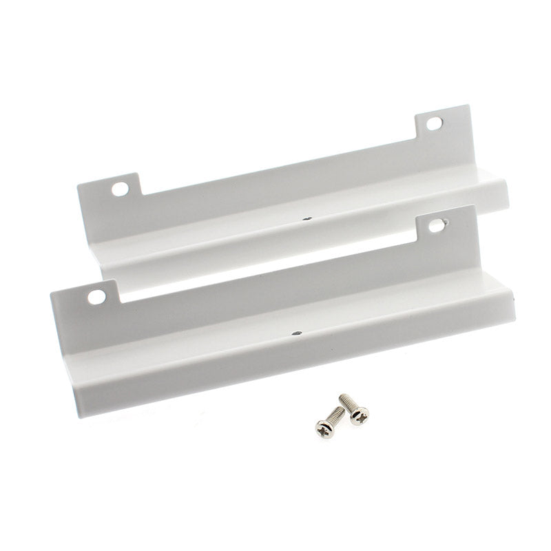 Kit que incluye de varios accesorios para instalar de 3 formas diferentes en superficie o encastrado el panel led de forma segura. 