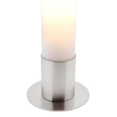 Columna de luz con en base de acero y cubierta circular opal con una potente luminosidad regulable con el mando a distancia incluido. Luminaria exclusiva para crear ambientes únicos en cualquier lugar. Incluye mando a distancia RF para apagar/encender, controlar el color de luz , la intensidad y efectos de la luz. Color RGB + blanco dual (3000K-6000K)