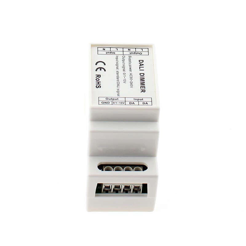 Modelo para carril DIN que con entrada de señal DALI (estándar IEC62386) para regulación de dispositivos con señal de 0-10V. Convierte la señal DALI a señal 0/1-10V para el control de dispositivos que dispongan de esta regulación.