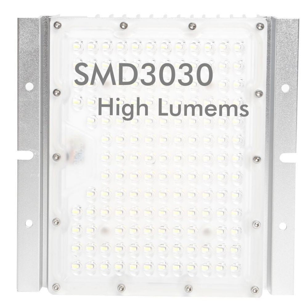 Bloque óptico Módulo LED ALTA LUMINOSIDAD con potencia de 65W y esta fabricado con un equipo de 144 diodos LEDs SMD 3030 8D, con Bridgelux Chip y driver PROGRAMABLE  Philips XITANIUM Essential - Xi EP 65W.  Este modulo LED esta pensado para colocar en todo tipo de farolas LED. Excelente disipación que se traduce en una vida útil mucho mayor y un mayor ahorro energético. 5 Años de Garantía. Se puede programar desde los 42W a 65W. 