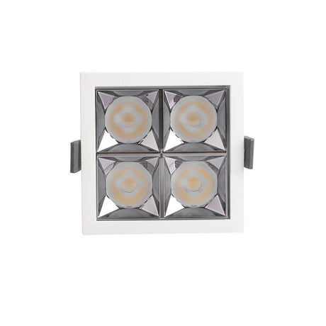 Foco empotrable LED con chip OSRAM SMD5050  de alta potencia y con 20W de potencia. Dispone de factor antideslumbramiento URG 17 y un ángulo de apertura de 24º. Con una iluminación más directa para centrar la luz en puntos específicos. Una iluminación de acentuación elegante y distintiva.