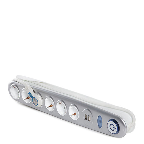 Regleta   con   6 X   Toma Corriente  + Interruptor  Luminoso  +  2 X  USB  Cargador  2100 Ma   5V - IP20 - Blanco/Plata